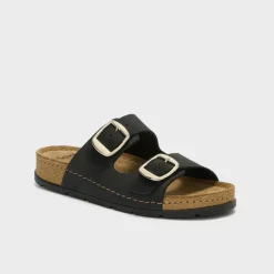 bora 2 buckles