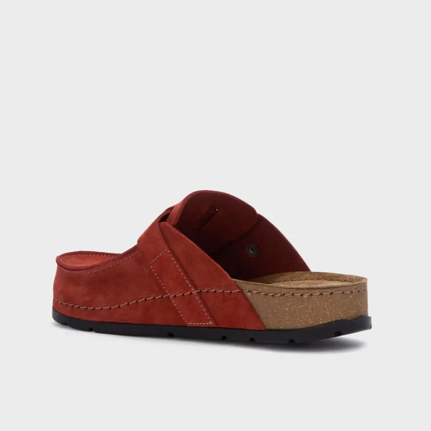 bora moccasin