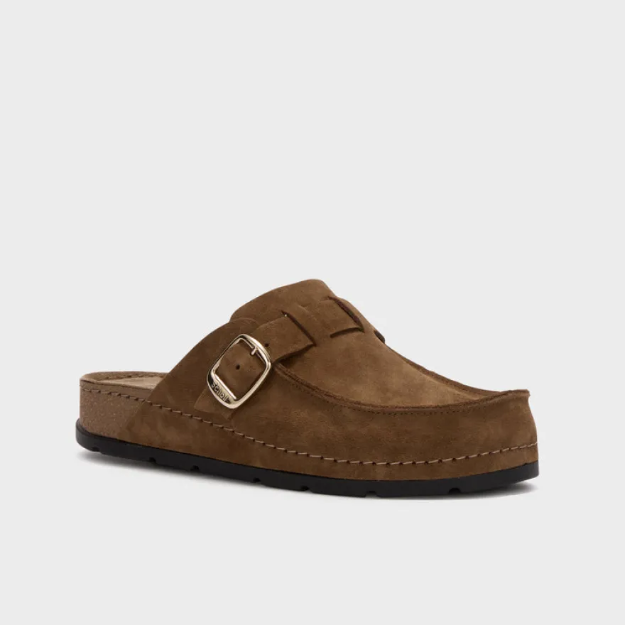 bora moccasin