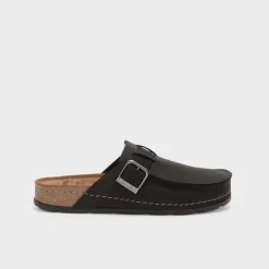 bora moccasin man