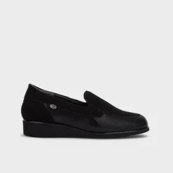 fiona slip on