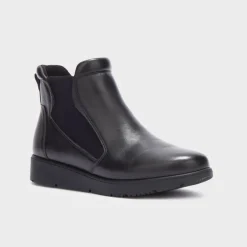 gilly ankle boot